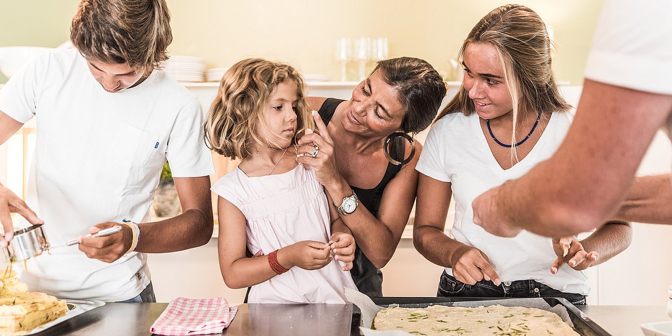 Filipa Fortunato cooking with her family